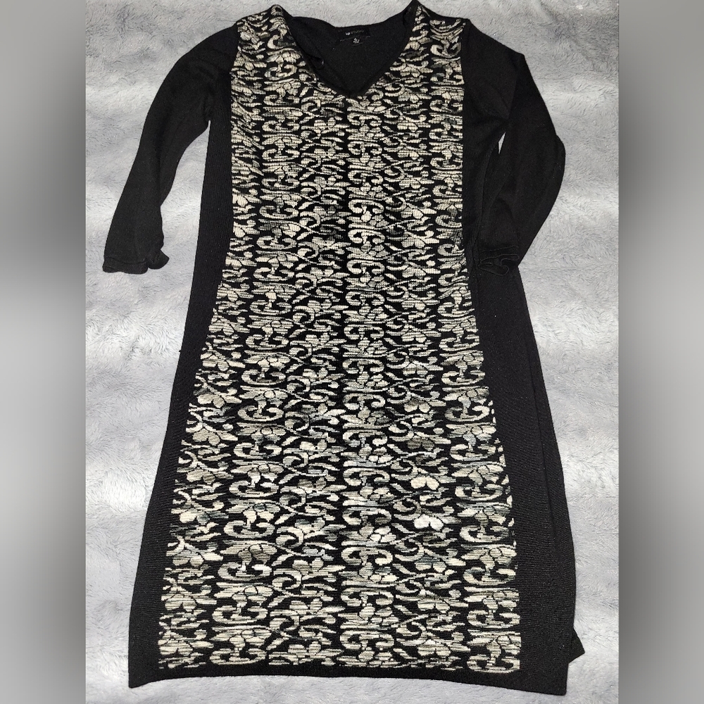 Extra Large black and white dress AB studio dress.